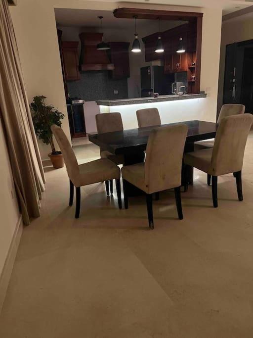 One Bedroom Appartement